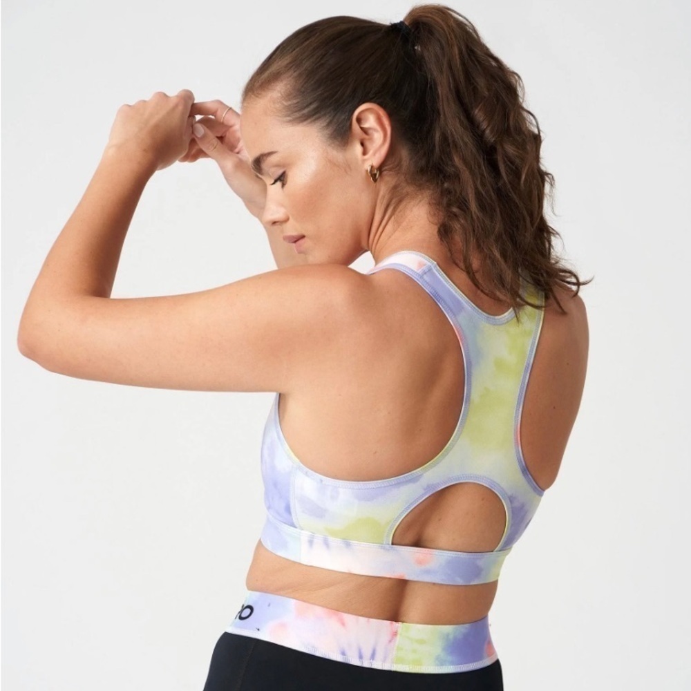 Nike Dry Fit Sports Bra - Picture 2 of 8